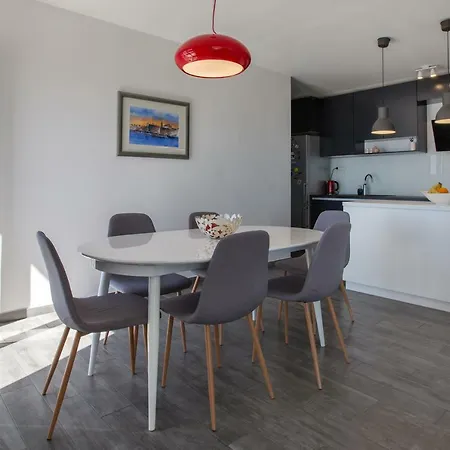 شقة Grey Loft Penthouse *